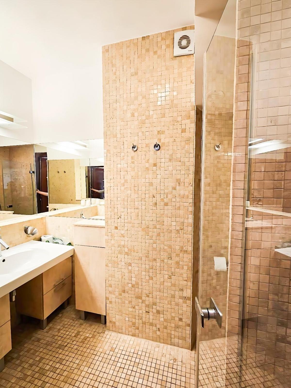 Unit Apartment Deluxe ユラタ エクステリア 写真